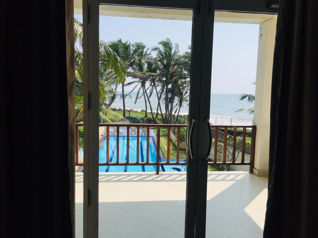 Ocean Villa Den Galle Exterior photo